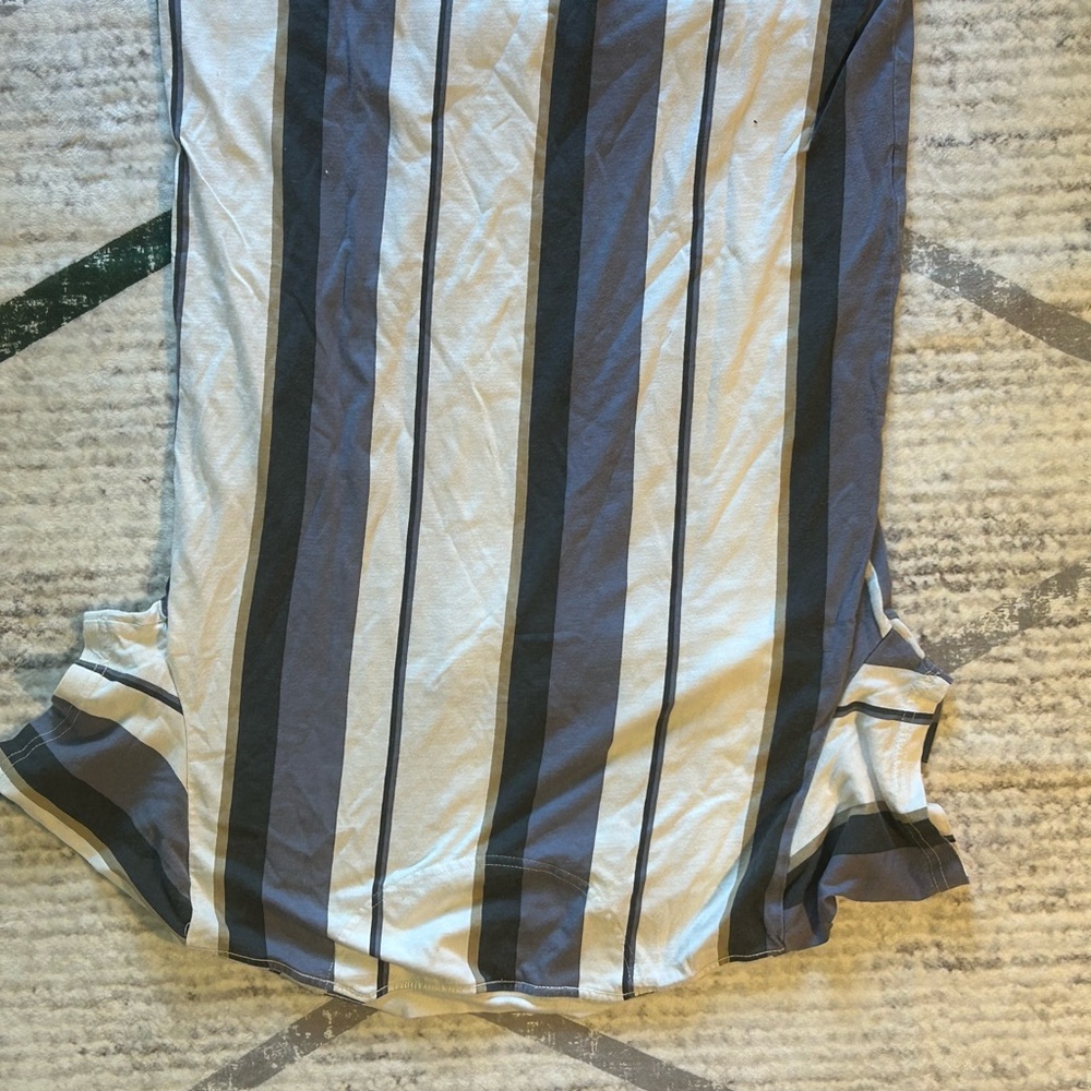 Hollister Navy and Cream Striped Tee